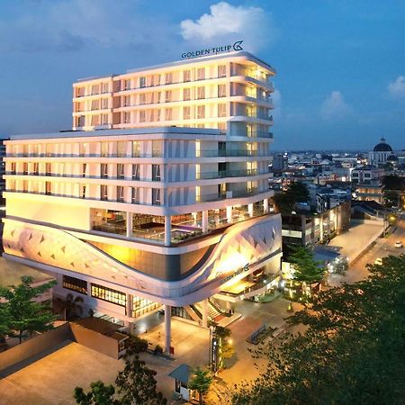 โกลเด้น ทิวลิป ปงเตียนาค Hotel ปอนเตียนัค ภายนอก รูปภาพ