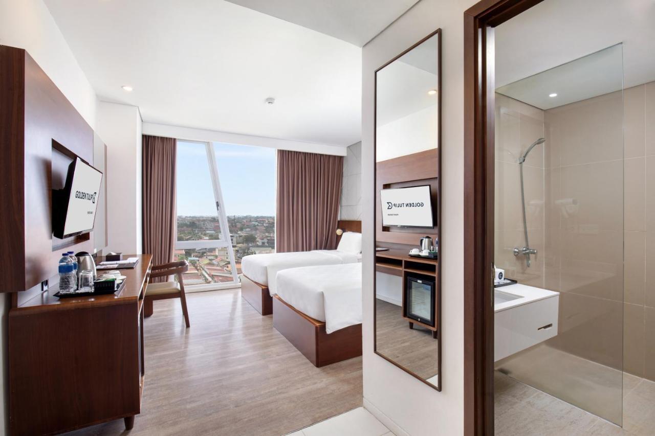 โกลเด้น ทิวลิป ปงเตียนาค Hotel ปอนเตียนัค ภายนอก รูปภาพ
